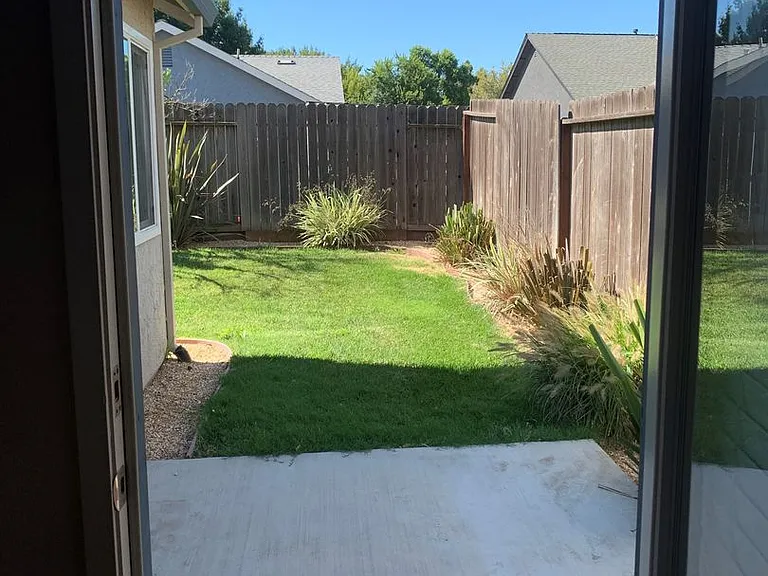 9025 Bramblewood Way — Photo 13