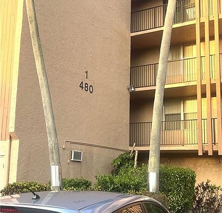 2nd image of 480 NW 76th Ave APT 307