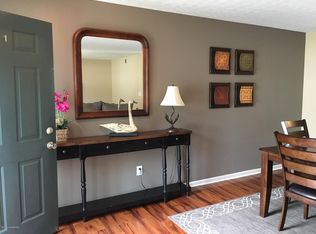 8008 Kelly Green Way, Louisville, KY 40291