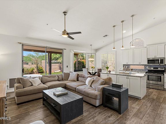 3rd image of 10018 E KAREN Drive