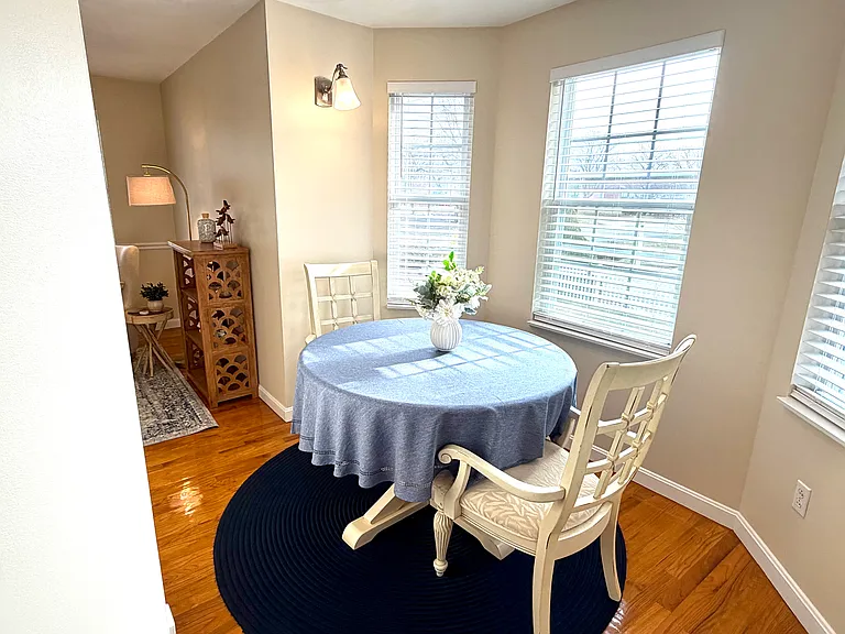 Breakfast Nook