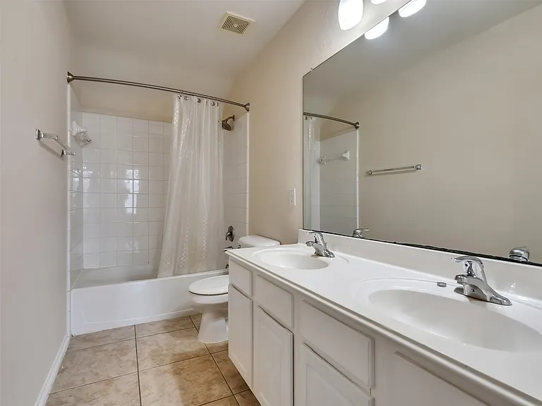 4203 Keystone Trl — Photo 29