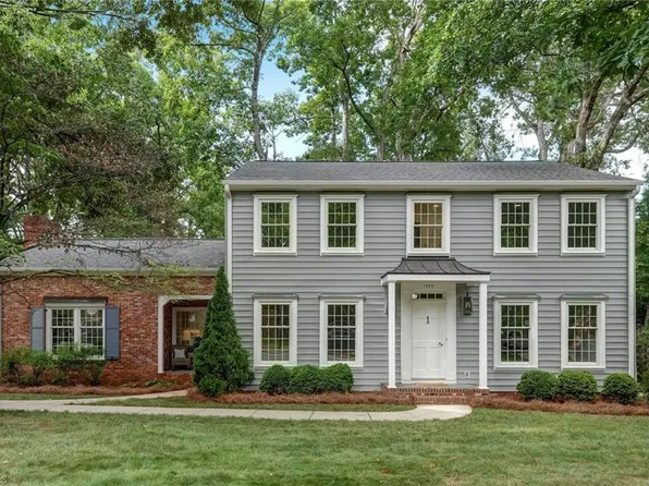 1809 Swannanoa Dr, Greensboro, NC 27410