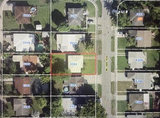 5309 NE 3rd Ter, Oakland Park, FL 33334