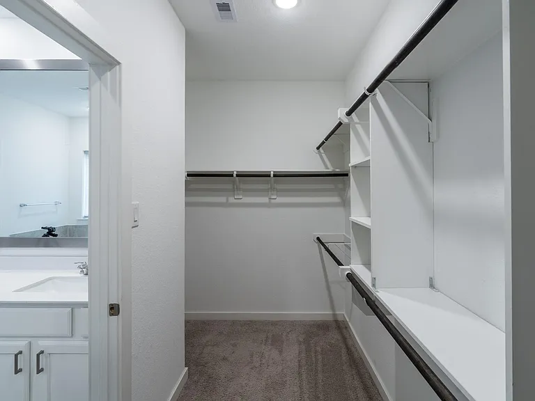 27006 Hidden Rock Ct — Photo 33