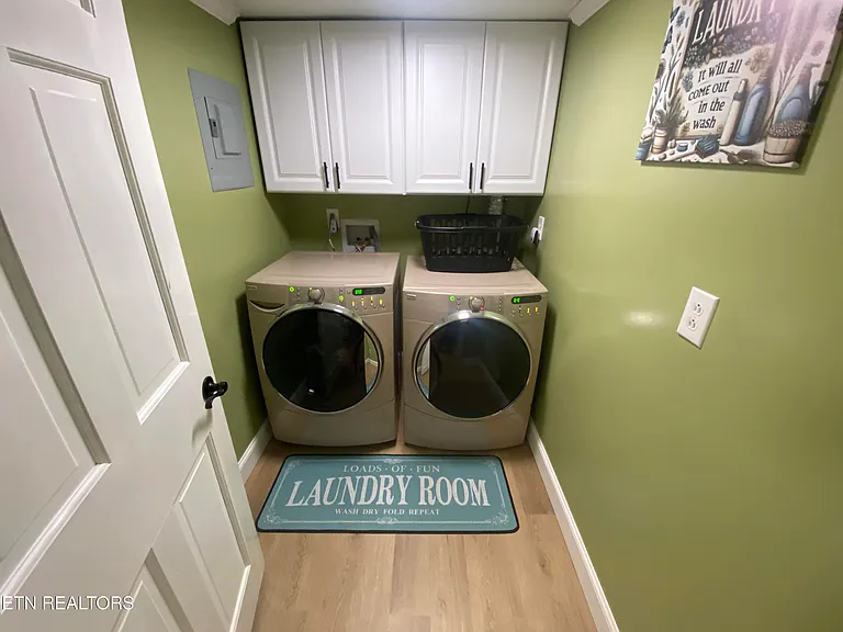 6 Lakeshore Ct #97 — Photo 22