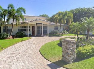 1401 NW 4th Ct, Boca Raton, FL 33432