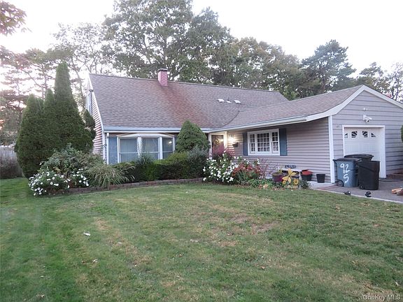 2nd image of 92 Split Cedar Drive
