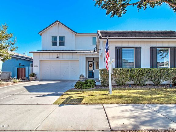 2nd image of 22708 E CALLE LUNA --