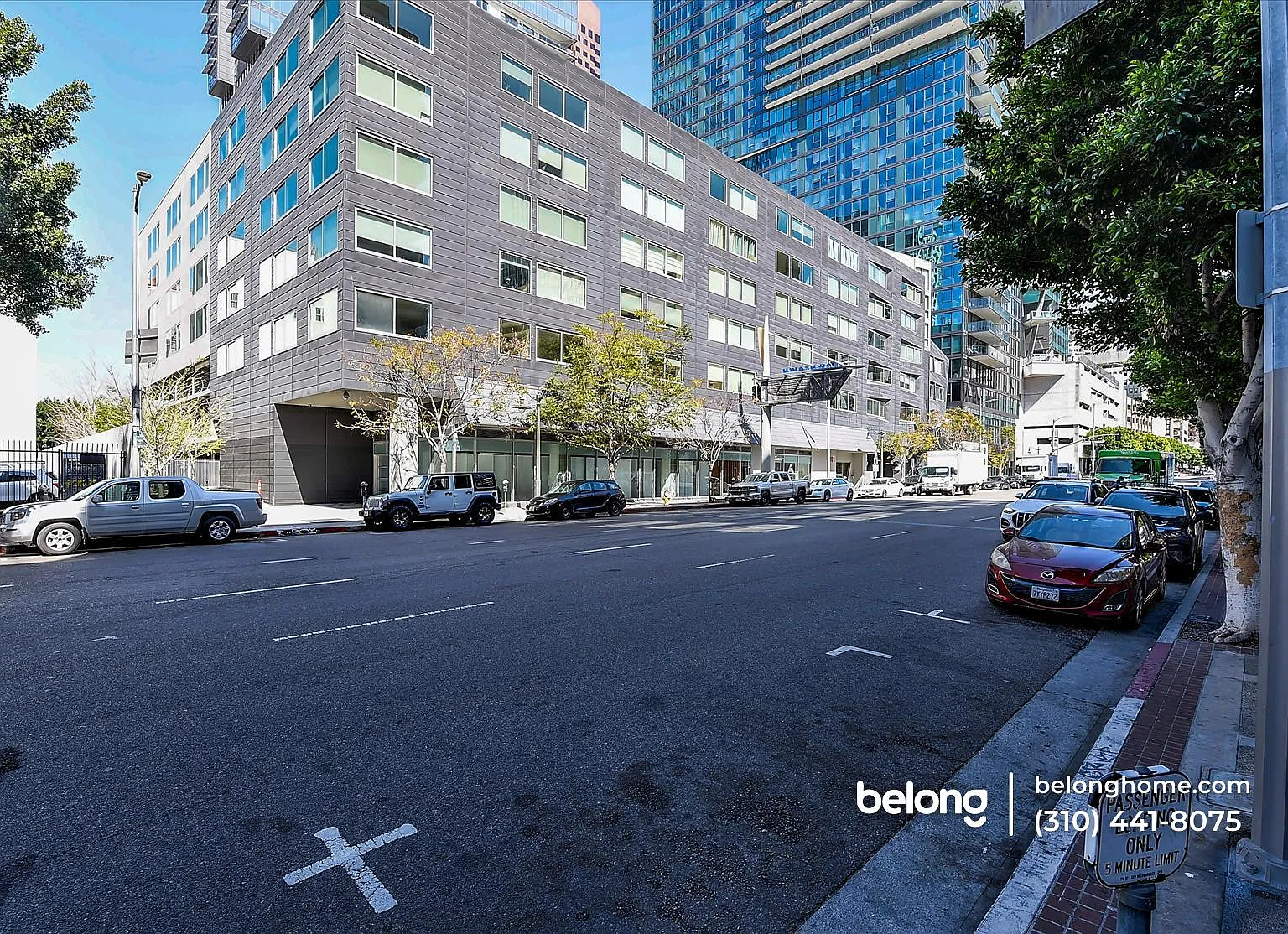 1 bed, 1.0 bath, 920 sqft, $2,745 — Photo 2