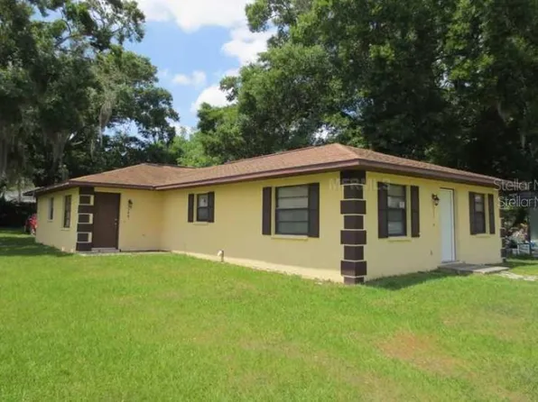 5553 19th St, Zephyrhills, FL 33542