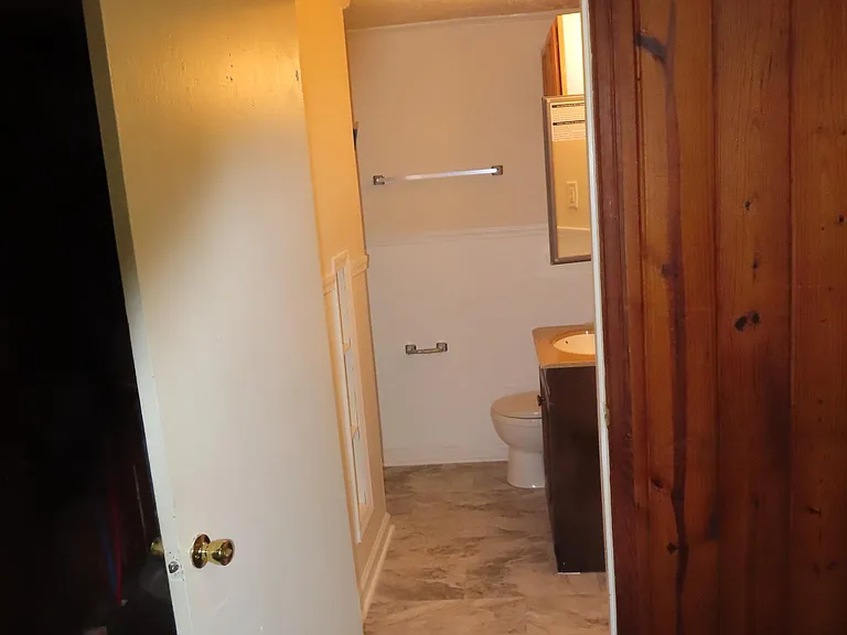 15091 Fort Campbell Blvd #11 — Photo 10
