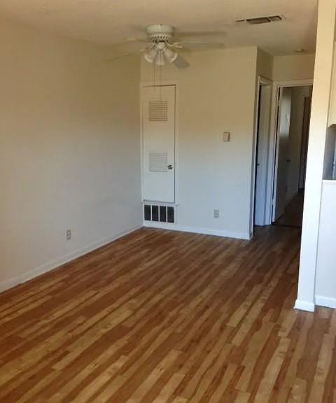 5001 Bull Creek Rd #111 — Photo 5
