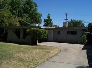 2826 E Pontiac Way, Fresno, CA 93726