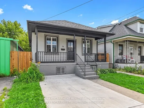 54 Craigmiller Ave, Hamilton, ON L8L 3J1