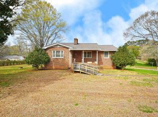 271 Fairhaven Dr, Greer, SC 29651