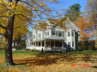 6 Douglas Rd, Lexington, MA 02420
