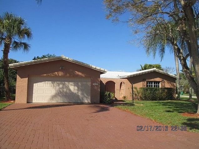 1st image of 3840 NW 108th Dr