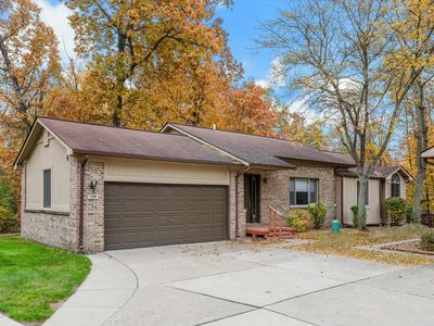 7391 Rockdale Ct, West Bloomfield, MI, 48322