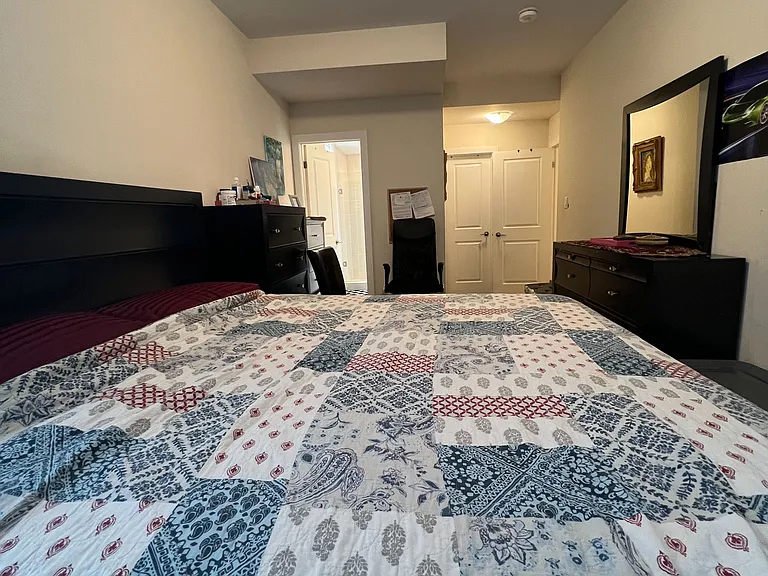 2 Phelps Ln #10 — Photo 16