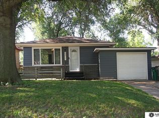 5411 L St, Lincoln, NE 68510