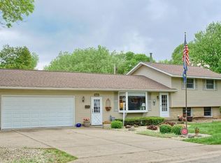 4215 Griffin St, Red Wing, MN 55066