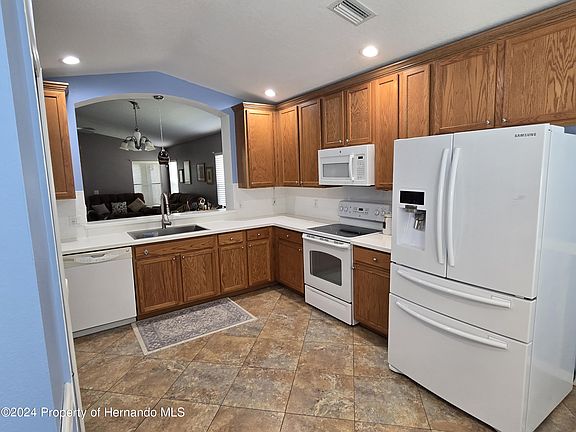 5th image of 11527 Heritage Point Dr
