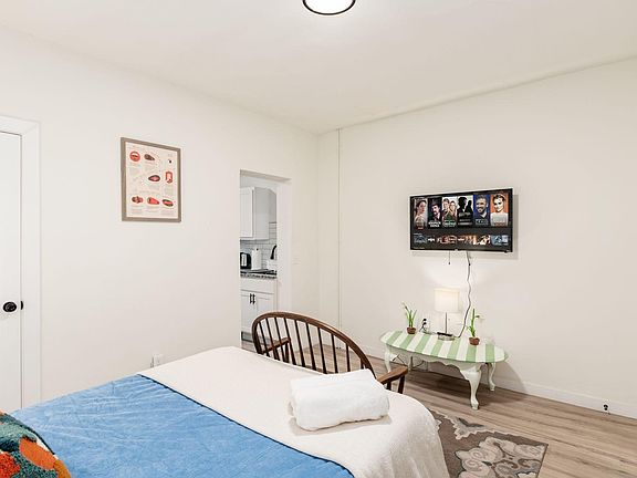 4th image of 82-84 Chittenden Ave #84D