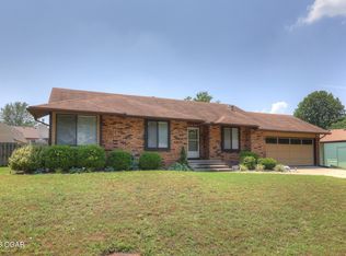 2410 E 28th St, Joplin, MO 64804