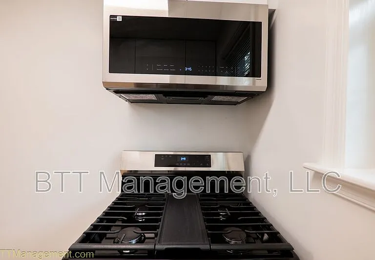 8712 Plymouth St #3 — Photo 6