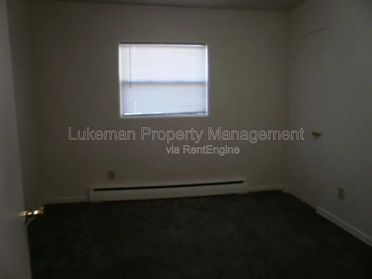 1536 Henson Ave #4 — Photo 11