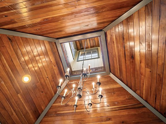 39th image of this home