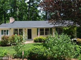 1044 Pinecrest Dr, Annapolis, MD 21403