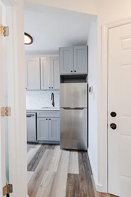 Rented by HighRiseNY | media 19