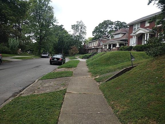 Left Side street view