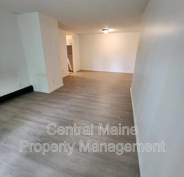 39 Northern Avenue Hts #20 — Photo 2