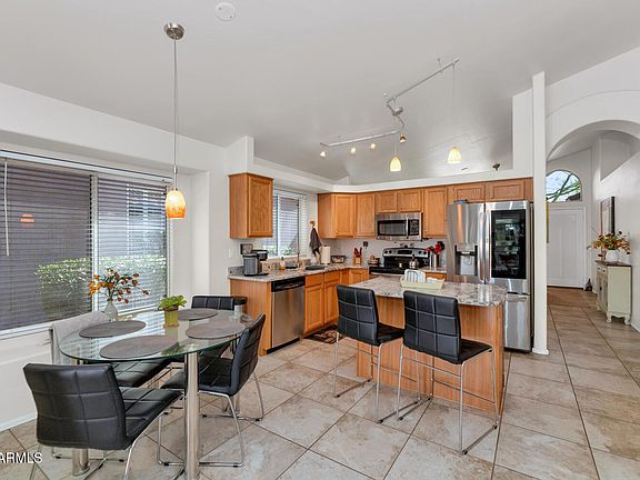 5th image of 1918 E WILLIAMS Drive