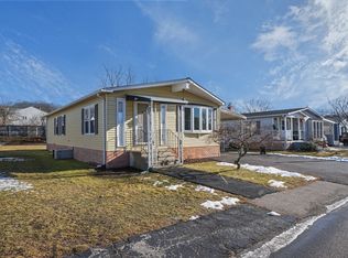 47 Castle Rd, Attleboro, MA 02703