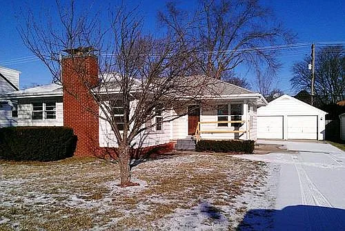 1715 Halsted Rd photo 1