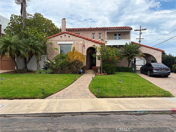 2nd image of 3647 Hyacinth Dr