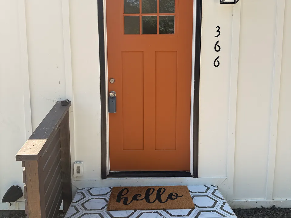 Entrance to 366.