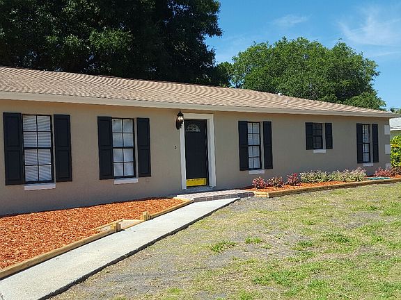3rd image of 4421 Longbow Dr