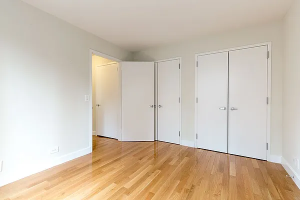 Rented by Stonehenge NYC LLC | media 6