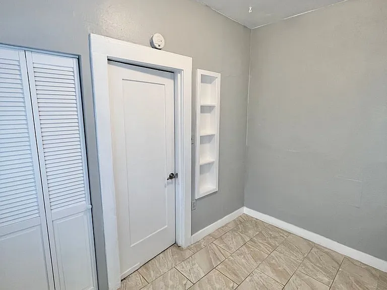 JCW - 1412 E 1st Street — Photo 19