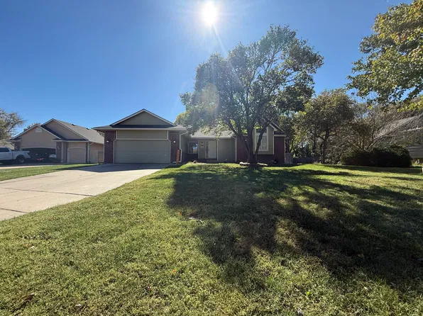 1001 E Southcrest Dr, Derby, KS 67037