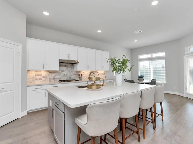 28646 Monarch Cliffs Dr — Photo 12
