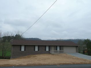 806 W Union Valley Rd, Seymour, TN 37865