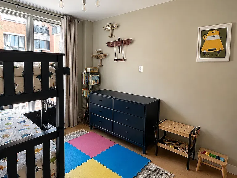 222 Parkville Ave #5A — Photo 16