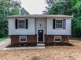 2609 Courier Ct, Raleigh, NC 27603