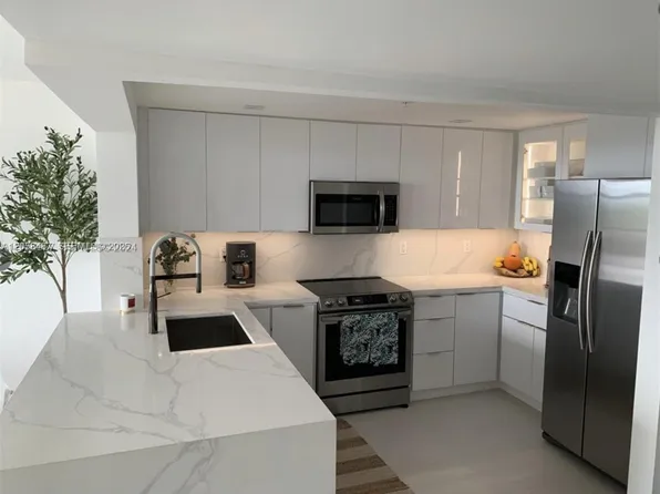 2555 Collins Ave APT 1906, Miami Beach, FL 33140